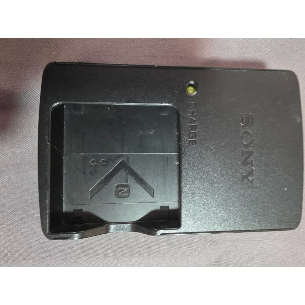 Genuine Original SONY BC-CSN Battery Charger for NP-BN NP-BN1 Battery US